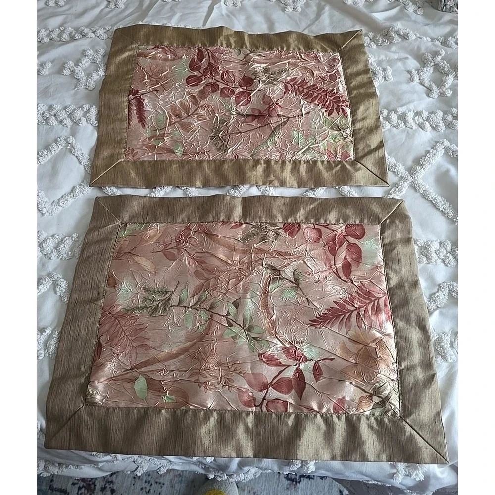 Lot of 2 Vtg Pink Floral Gold-Toned Border Crinkle Elegant Table Decor Placemat